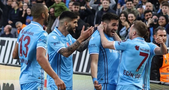 Trabzonspor zorlu sınavda hata yapmadı! Edin Visca Adana Demirspor'u yıktı...